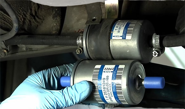 <span style="font-weight: bold;">Cambio de filtro de gasolina</span>